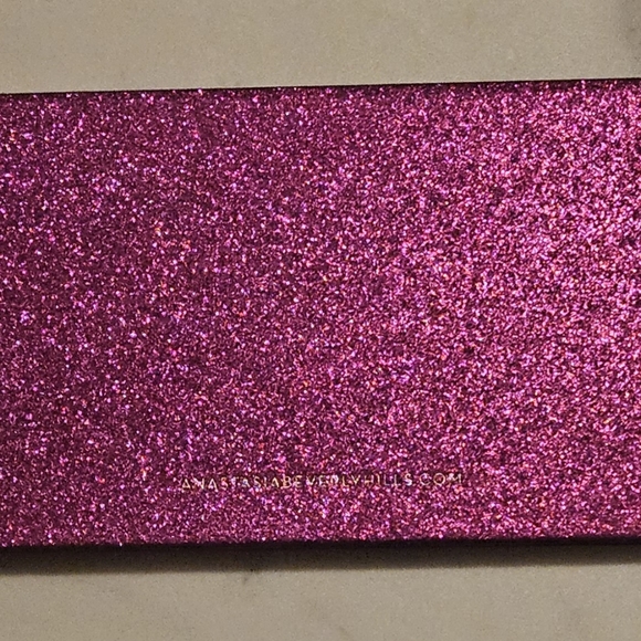 ANASTASIA BEVERLY HILL - Picture 2 of 8
